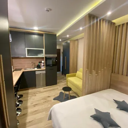 Lana Lux Milmari * 카파오닉