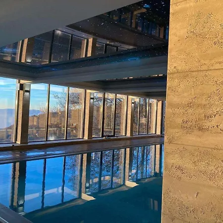 아파트 Lana Lux Milmari *