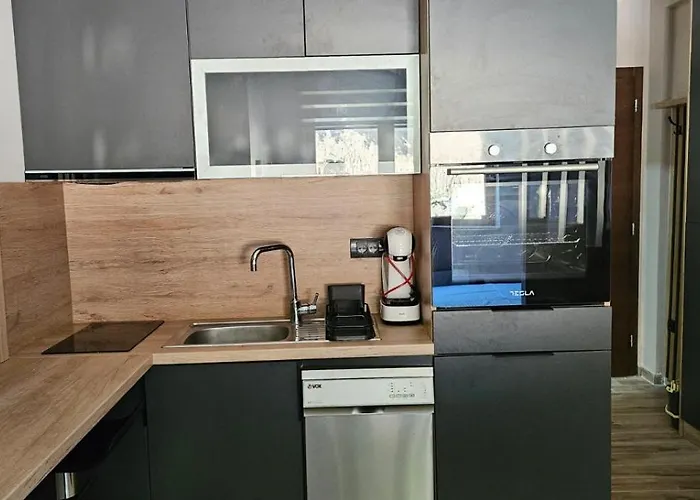 Lana Lux Milmari Апартаменты *